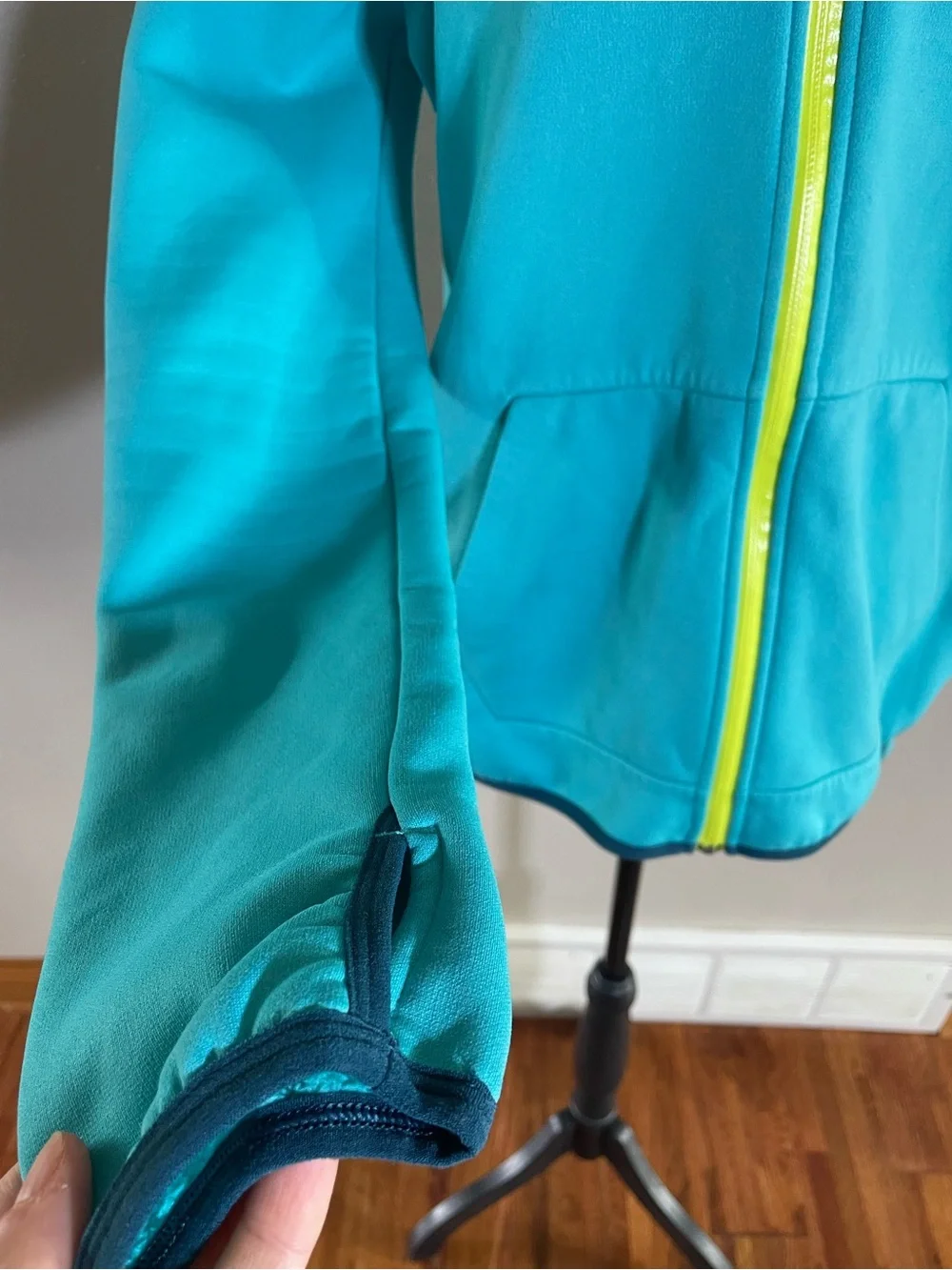 Nike Women’s Teal Zip-Up Hooded Jacket with Neon Yellow Trim